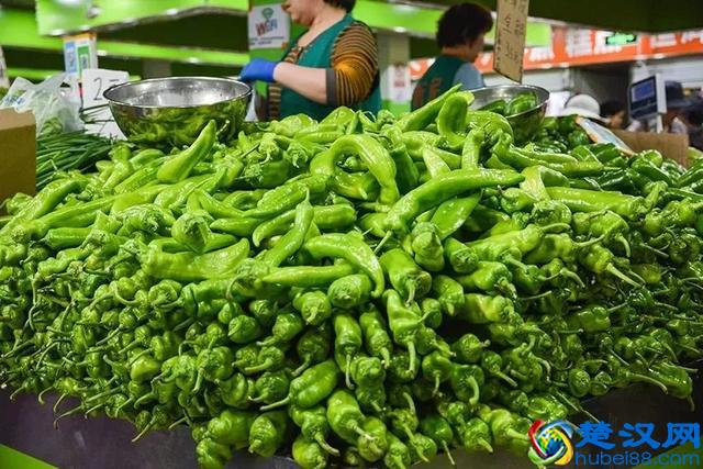 大开眼界！大爷大妈最爱去的早市，原来这么好！又新鲜又好又省钱