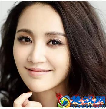 简单几步眼线不晕染