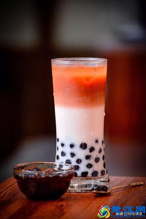 夏天马上到了，摆地摊卖什么最赚钱？