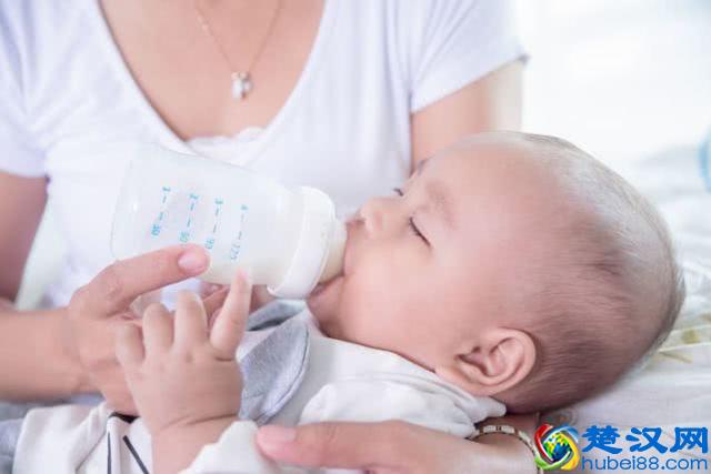 2岁宝宝睡觉打呼噜正常吗？小孩子睡觉打呼4大原因，个个揪心