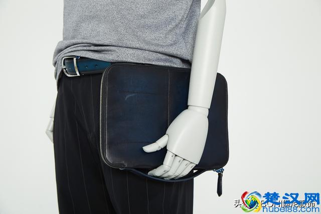 男人懂这3种颜色搭配，夏天必然时刻轻松撩妹