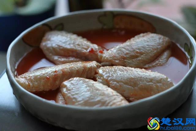 想吃美味烤鸡翅，真的不需要什么基，什么劳，在家就能做