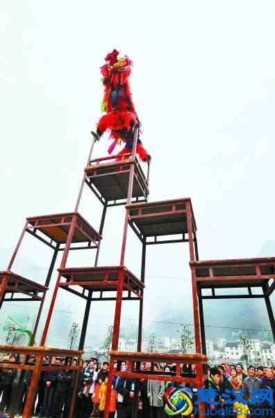 中国五十六个民族最有年趣的少数民族年俗文化，真的很有年味