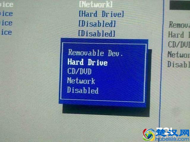 三分钟教会你用U盘装系统，再也不用花钱重装了