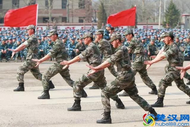 科普：一个连，营，团，旅，师，分别有多少人？