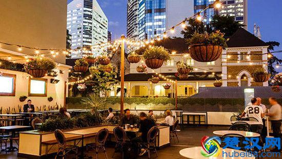 小县城做什么生意好赚钱？