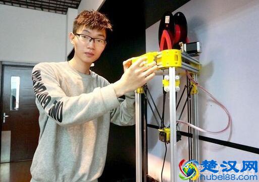 3D打印机原理,3D打印机多少钱一台