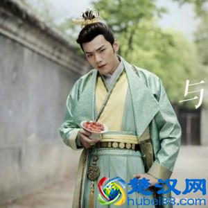 你退游了吗？当年的cf，Q飞，地下城你还玩吗？lol王者吃鸡呢？