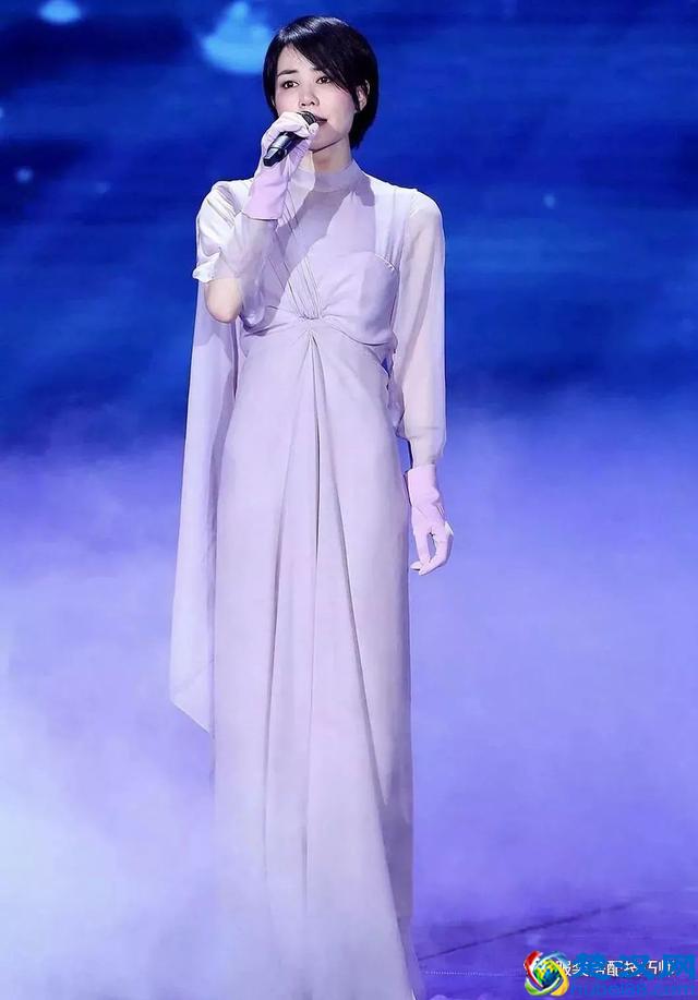 今年最流行什么颜色，当然是紫色了！