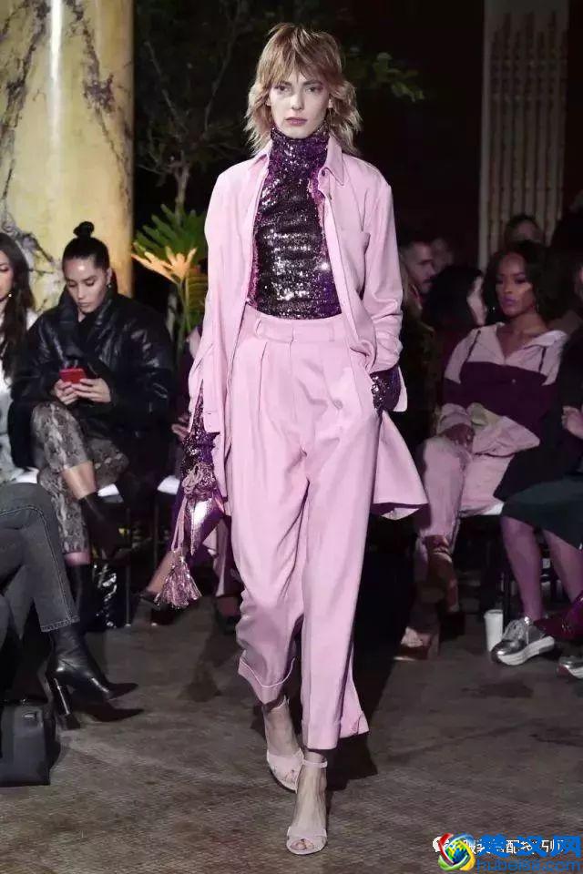 今年最流行什么颜色，当然是紫色了！