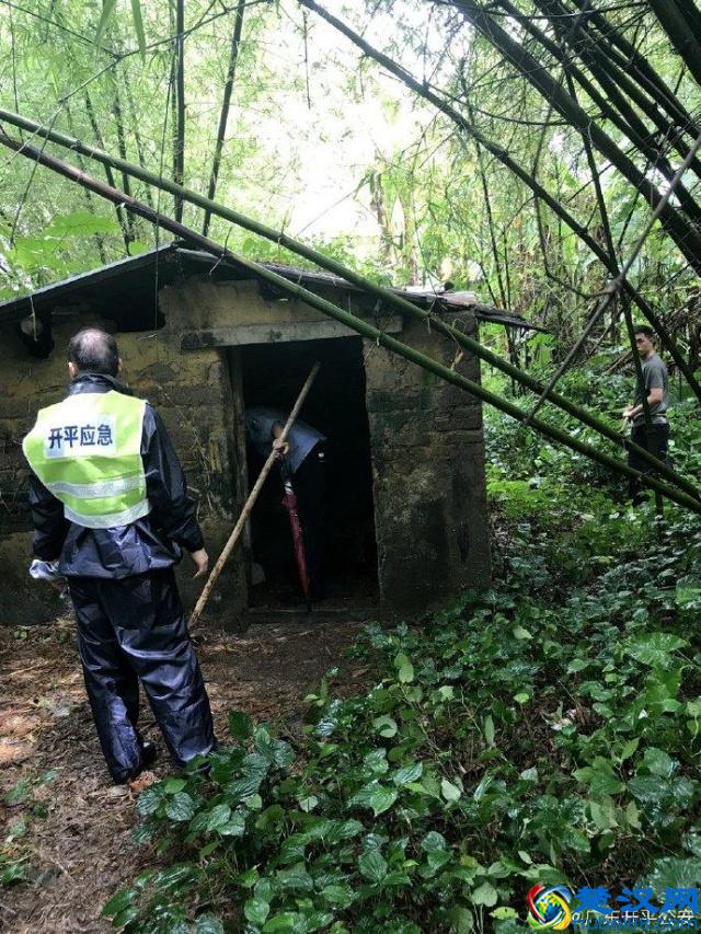 化粪池现男童尸体现场图曝光 广东开平男童走失被杀尸体扔进化粪池 8岁男童死亡原因揭秘