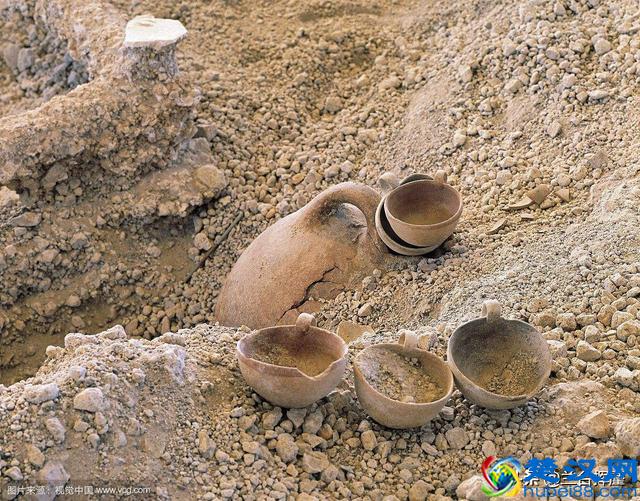 练春海丨考古怎么就成盗墓了？