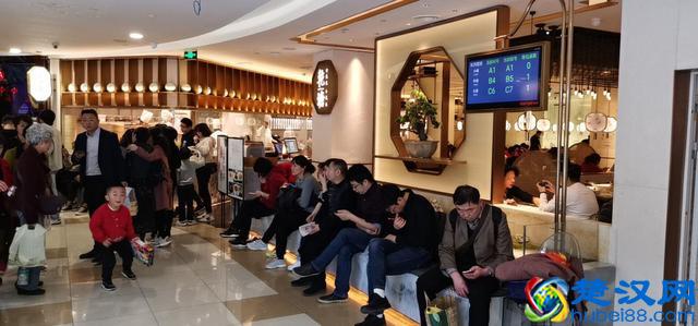 都说做生意难，他开一家火一家？杭州餐厅老板分享了独家秘密