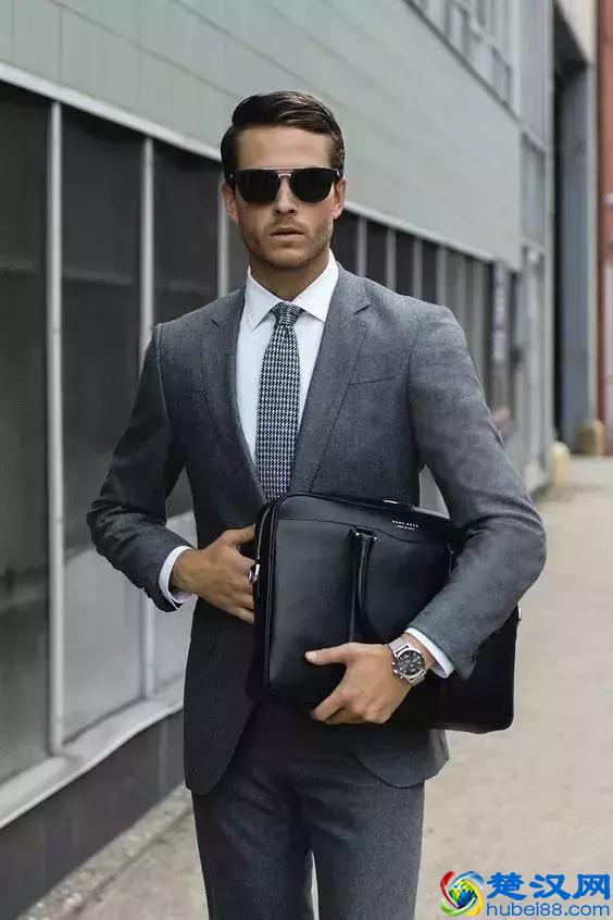 还在纠结衬衫面料选什么？看这篇就够啦