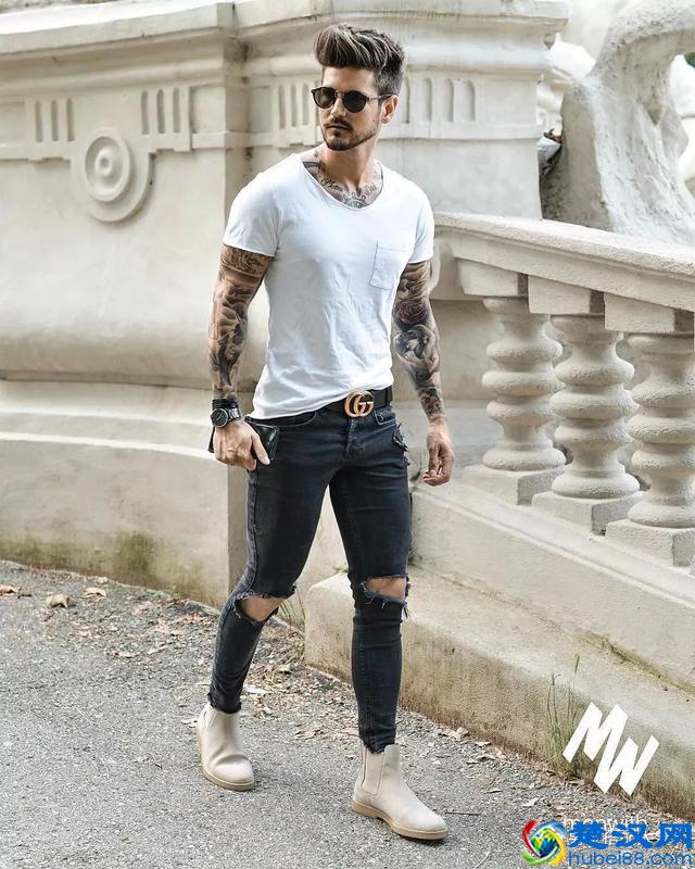 为什么别人穿白T恤就穿的很好看？