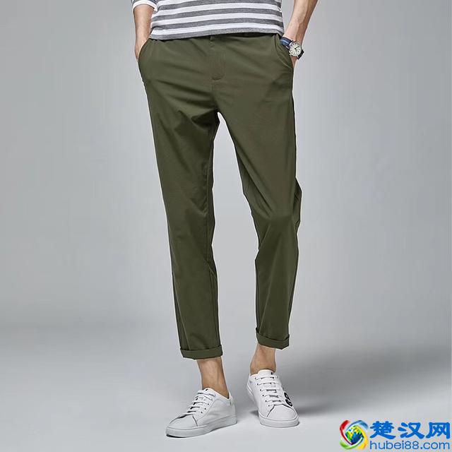 20-35岁的男生春季穿衣搭配图片，简洁干净！帅气时尚！