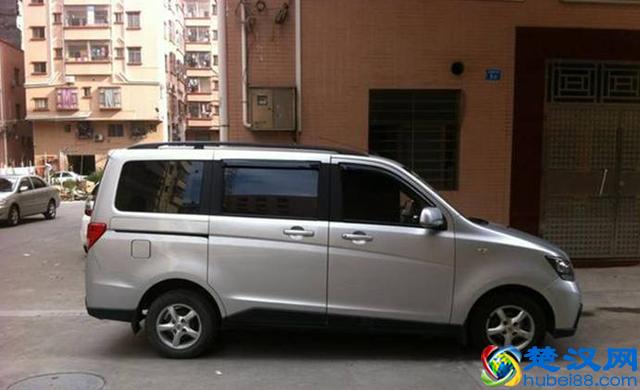 2013年长安欧诺1.5七座，这车况大家帮我看看多少钱能出手？