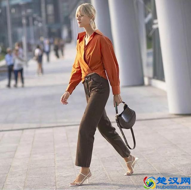 不会穿搭的姐姐们有福了，9款经典百搭鞋，轻松穿出晚夏白色风情