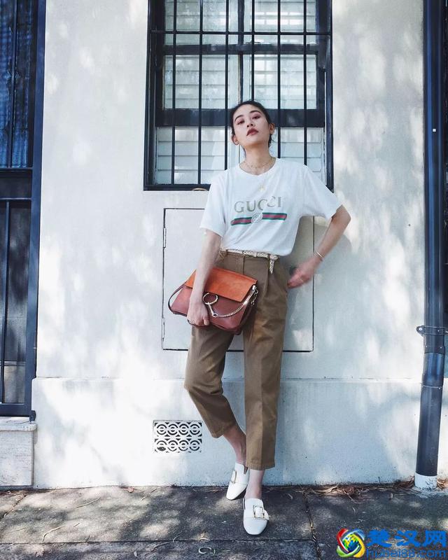 不会穿搭的姐姐们有福了，9款经典百搭鞋，轻松穿出晚夏白色风情