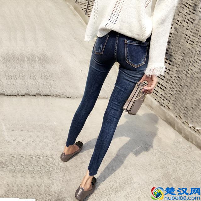 春天招桃花，要先学会这样穿