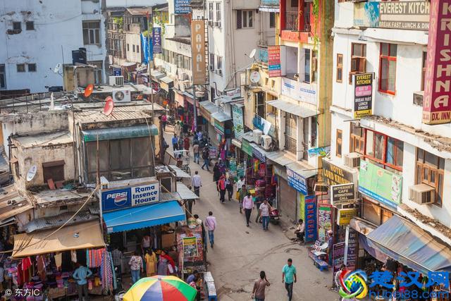 农村乡镇集市街道租门面，做这6种生意比较赚钱！大家认同吗？