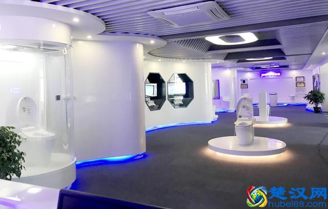 Pooai小普东莞旗舰店盛大开业，健康黑科技产品震撼亮相！