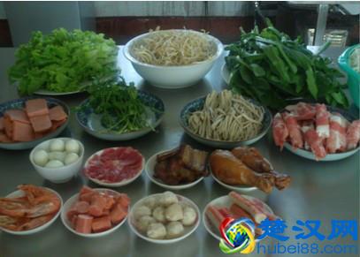 正宗云南过桥米线绝密做法(附米线调料技术配方)