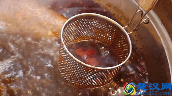 卤汁老汤、红卤汁、白卤汁、黄卤汁和宫廷卤水的配方与制法详解