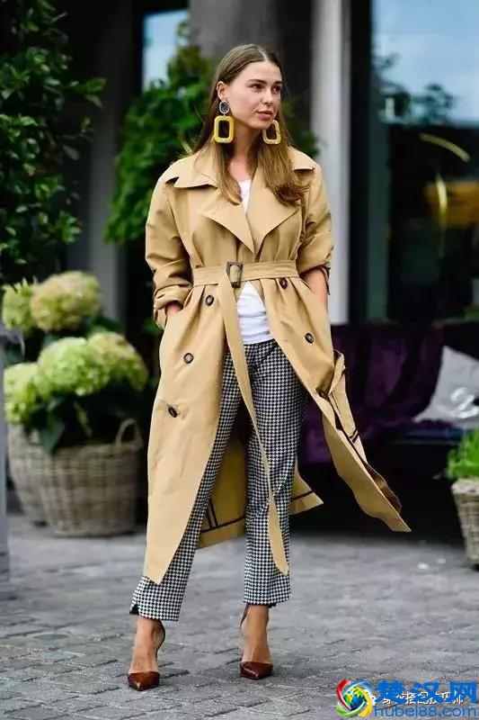 风衣颜色怎么选，风衣内搭怎么挑？最全风衣搭配技巧