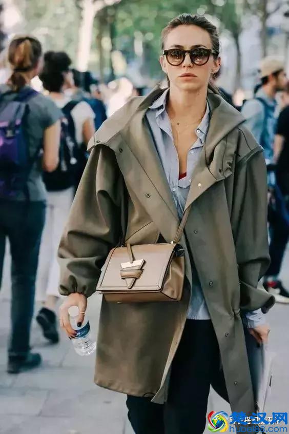 风衣颜色怎么选，风衣内搭怎么挑？最全风衣搭配技巧