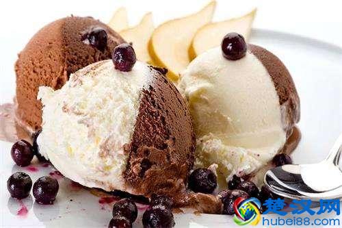 一家创意冰激凌店该准备哪些？