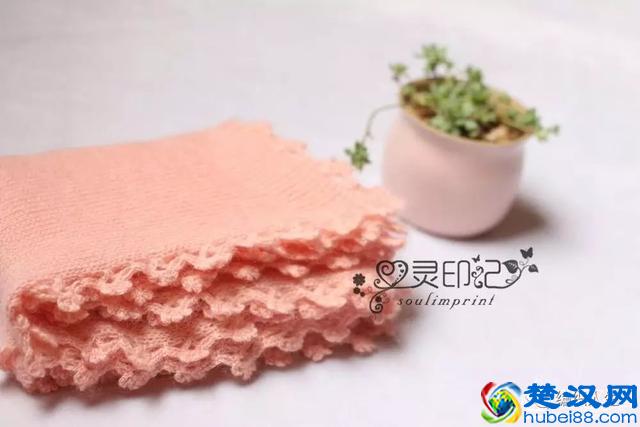 超级简单！新手也能轻松完成的棒针围巾（附花边图解）