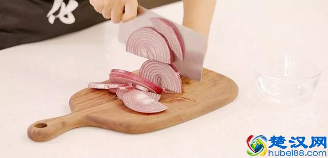 「难以置信」你最爱的吉野家牛肉饭，做法尽然如此简单