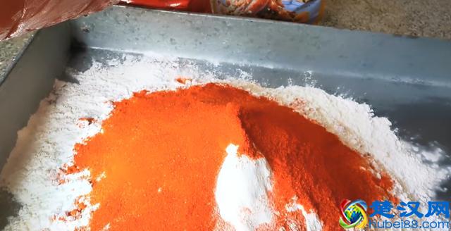 小女生都喜欢吃的鸡叉骨如何腌制？学会了撩妹不犯愁！！！