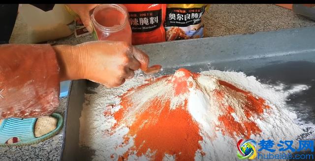 小女生都喜欢吃的鸡叉骨如何腌制？学会了撩妹不犯愁！！！