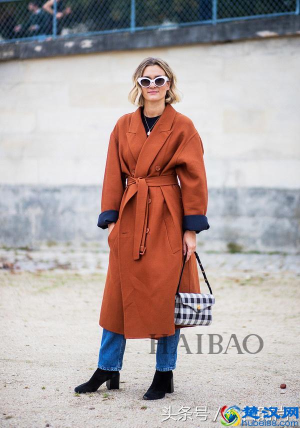 长款大衣搭裤子好看？还是配裙子洋气？