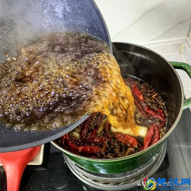 做麻辣鸭货不够“鲜麻入味”，掌握4个窍门，甜麻辣鲜比买还美味