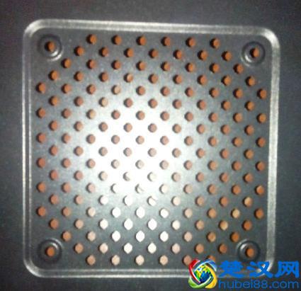 电脑机箱风扇的组装方法