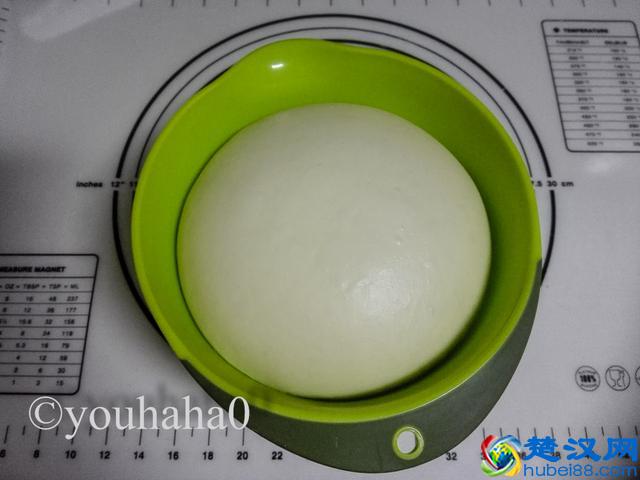 曾经是儿时做梦都想吃的，现在也是最好吃的白脱面包球