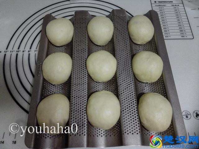 曾经是儿时做梦都想吃的，现在也是最好吃的白脱面包球