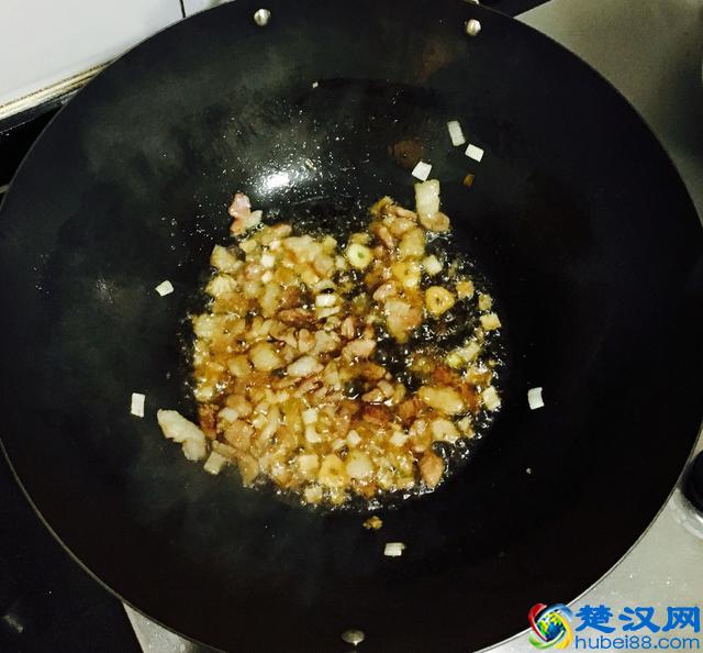 香菇青菜怎样做好吃？香菇炒青菜的家常做法