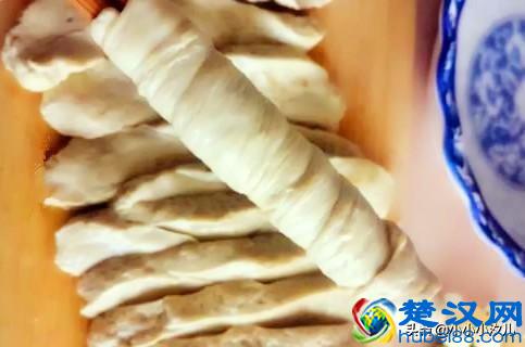 教你自制美味烤面筋，好吃有嚼劲，干净又卫生，超过瘾！