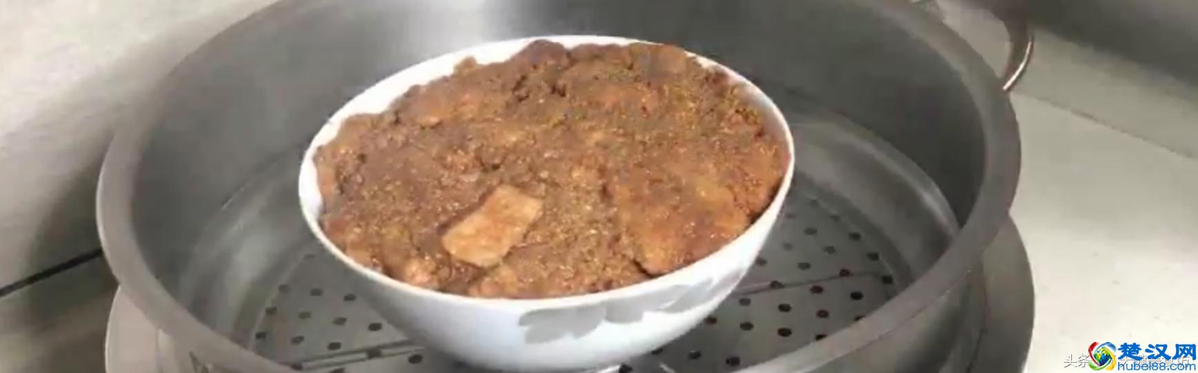 爱吃粉蒸肉的记得收藏，教你做家常版的粉蒸肉，好吃极了