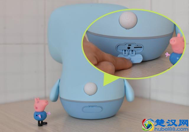 寓教于乐，孩子超喜欢！一款萌趣的聪聪AI陪伴教育机器人体验