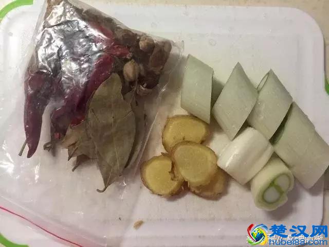 在家做酱牛肉超级入味的简单做法 快转走过年用！