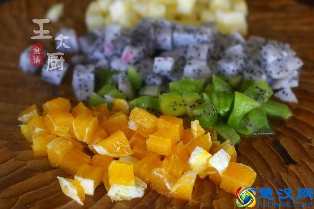 酸奶水果沙拉，最简单的做法，大人小孩都爱吃，夏天最爱的美食