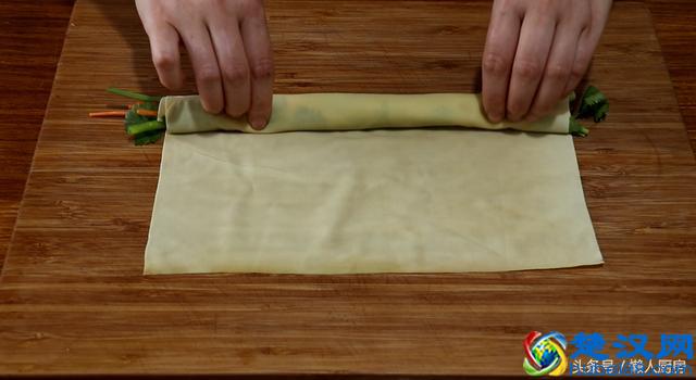 教你京酱肉丝的家常做法，肉丝嫩滑，酱香浓郁，简单摆盘更好看