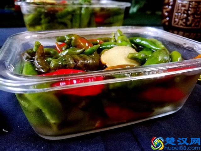 最好吃的泡辣椒做法，我家每周必做，一口一个，开胃又下饭