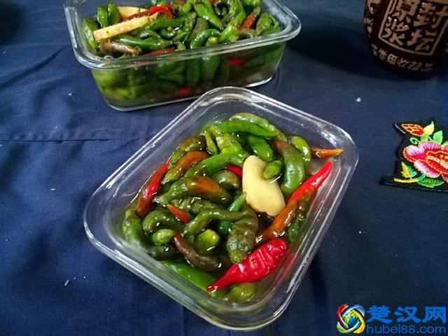 最好吃的泡辣椒做法，我家每周必做，一口一个，开胃又下饭