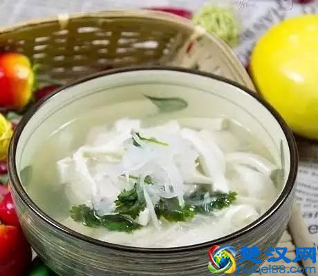 冬吃萝卜夏吃姜之：家常萝卜汤做法 喜欢的关注收藏下